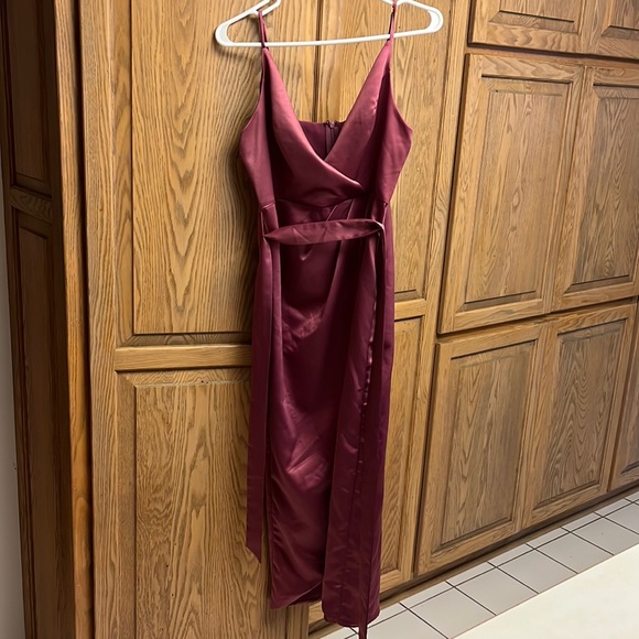 618 midi length berry tulip dress - Picture 4 of 11